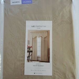 Liz Claiborne Ascot Valance curtain  Gold Jewels